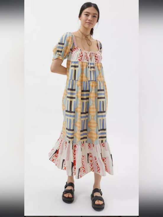 Kimchi Blue Dresses & Skirts - Kimchi Blue Multi-Color Geometric Tiered Maxi Dress